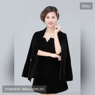 尹佳乐